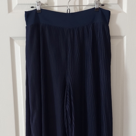 Anthropologie Navy Blue Delano Knit Wide Leg Pull On Pants Size Medium - Picture 2 of 4